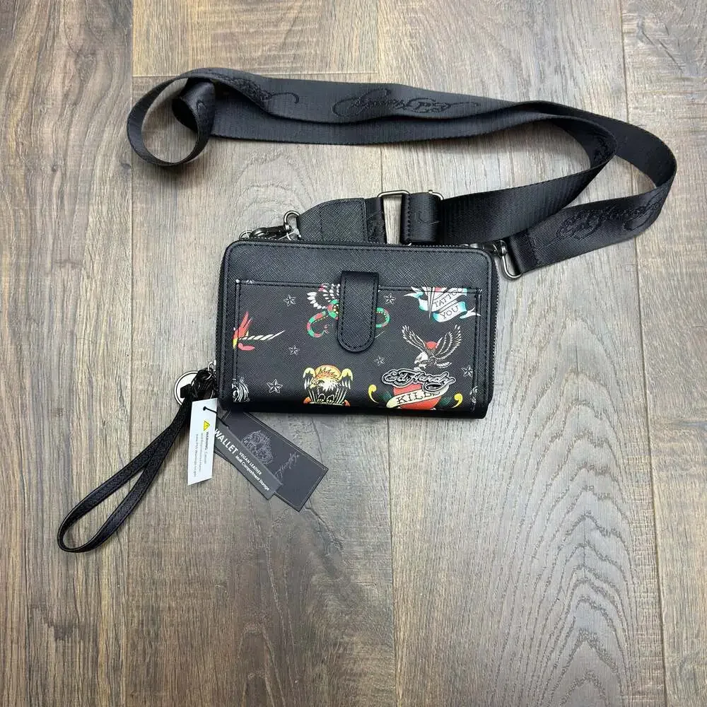 NWT Ed Hardy Snake‎ & Skull woman’s Wristlet Purse Bag Backpack Black unisex